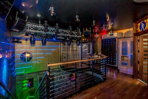 Elite-Suite (The Club) | 1 Schlafzimmer, hochwertige Bettwaren, individuell dekoriert