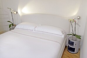 Apartamento (Telemaco) | Roupas de cama premium, cofres nos quartos, cortinas blackout