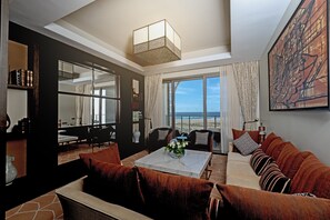 Presidential-Suite, 1 King-Bett | Wohnbereich