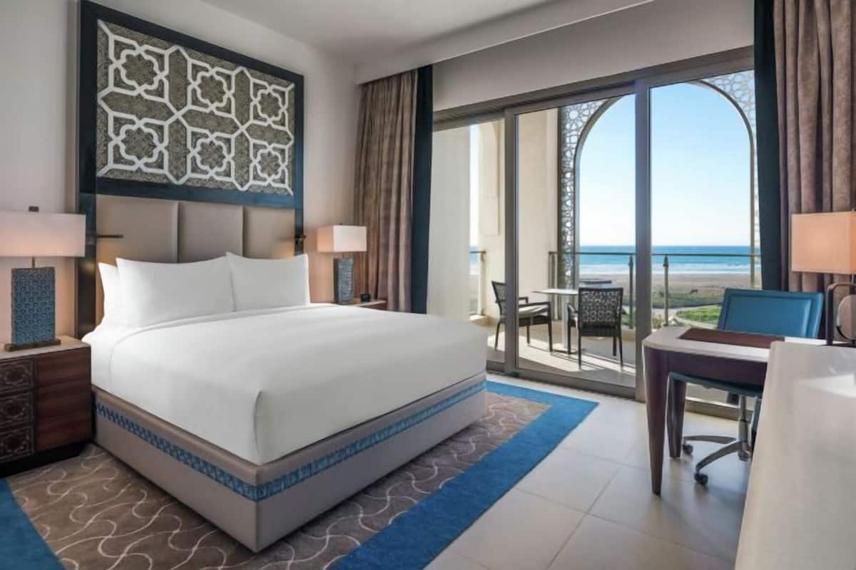 Edredón, camas Select Comfort y minibar