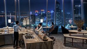 Bar (en la propiedad)