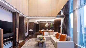 1 bedroom, Egyptian cotton sheets, premium bedding, minibar