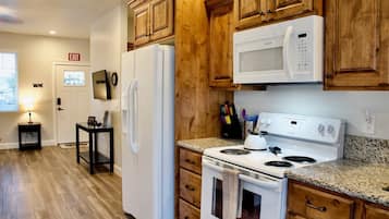 Cottage, 2 Bedrooms, Pets Allowed | Private kitchen | Full-size fridge, microwave, coffee/tea maker, electric kettle