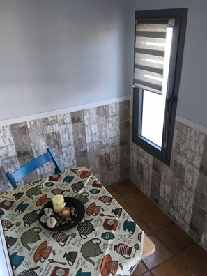 Télévision à écran plat