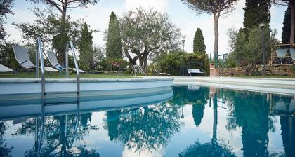 Le Balze, Appartamenti e Camere in Villa, con Parco e Piscina, alle porte di Perugia