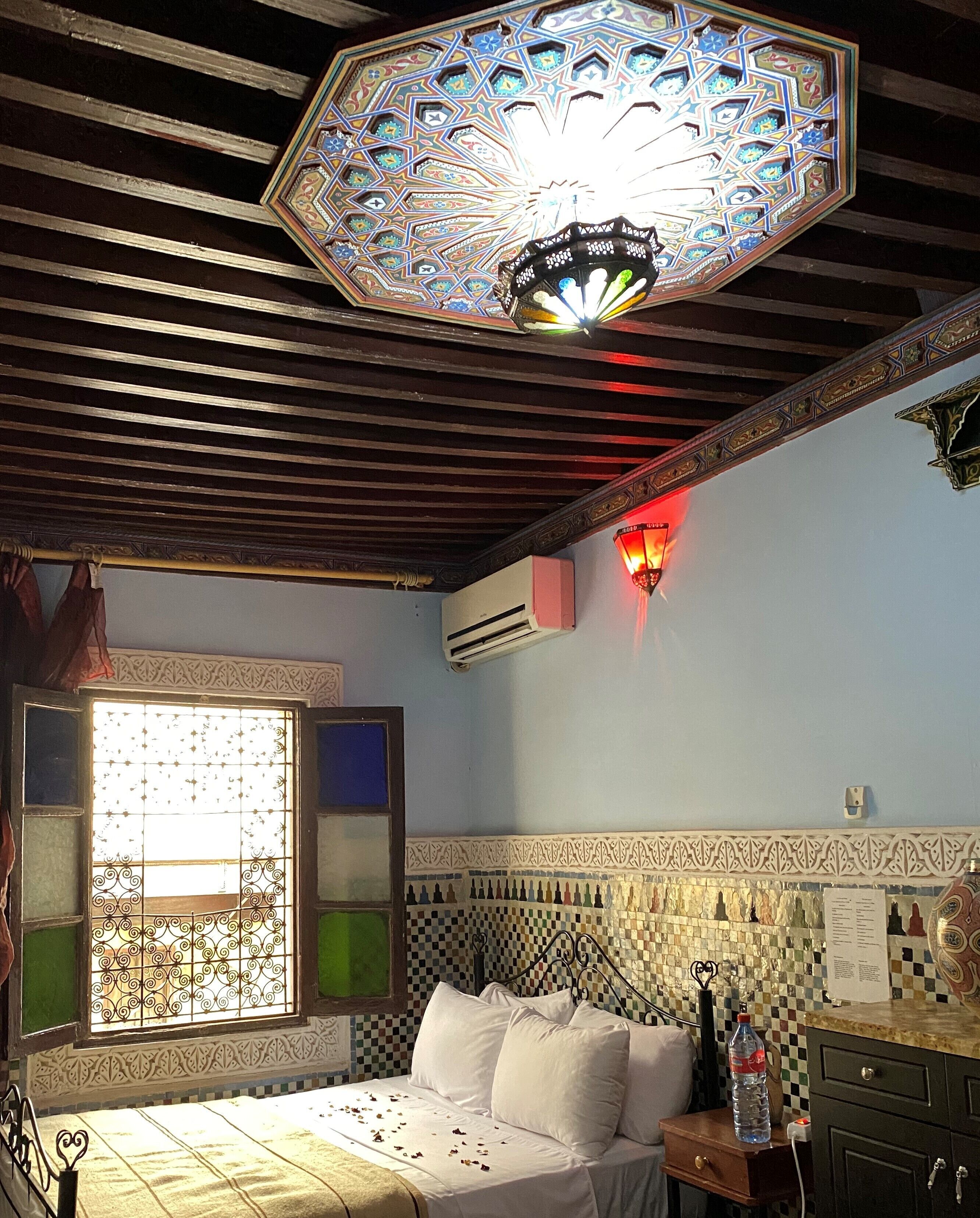 家庭三人房 | 特色装修、特色家居、遮光窗帘、免费 WiFi