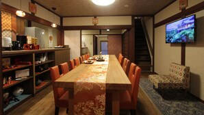 Hus (Private Vacation) | Oppholdsområde