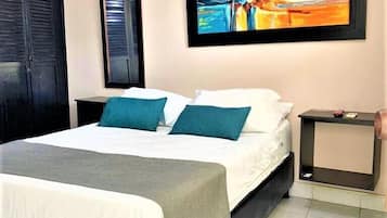 Standard Double Room Single Use, 1 Double Bed, Non Smoking | Egyptian cotton sheets, blackout drapes, free WiFi, bed sheets