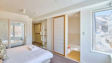 Powder Tracks Condo 3 Bedrooms | 房內夾萬、隔音、熨斗/熨衫板、免費嬰兒床