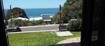 WAVEBREAKER Scotts Head