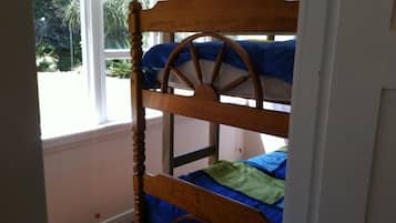 2 bedrooms