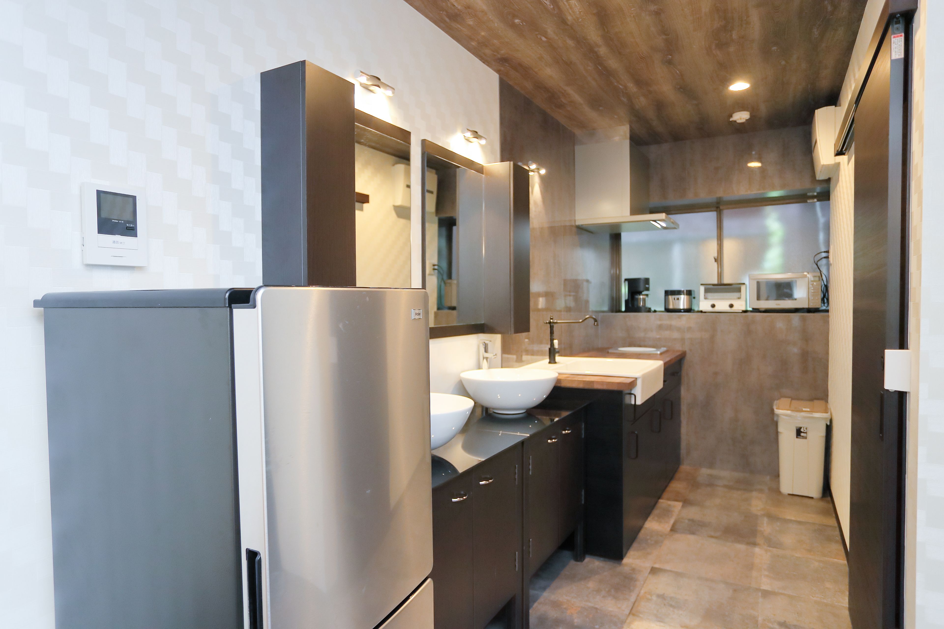 House, Kitchen | Individually decorated, individually furnished, desk, blackout curtains