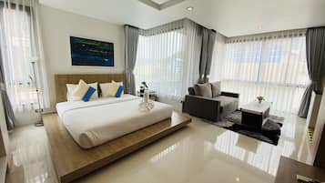 Deluxe Studio | Free minibar, in-room safe, free WiFi