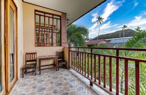 Standard Apartment with Balcony | Terrass/Patio