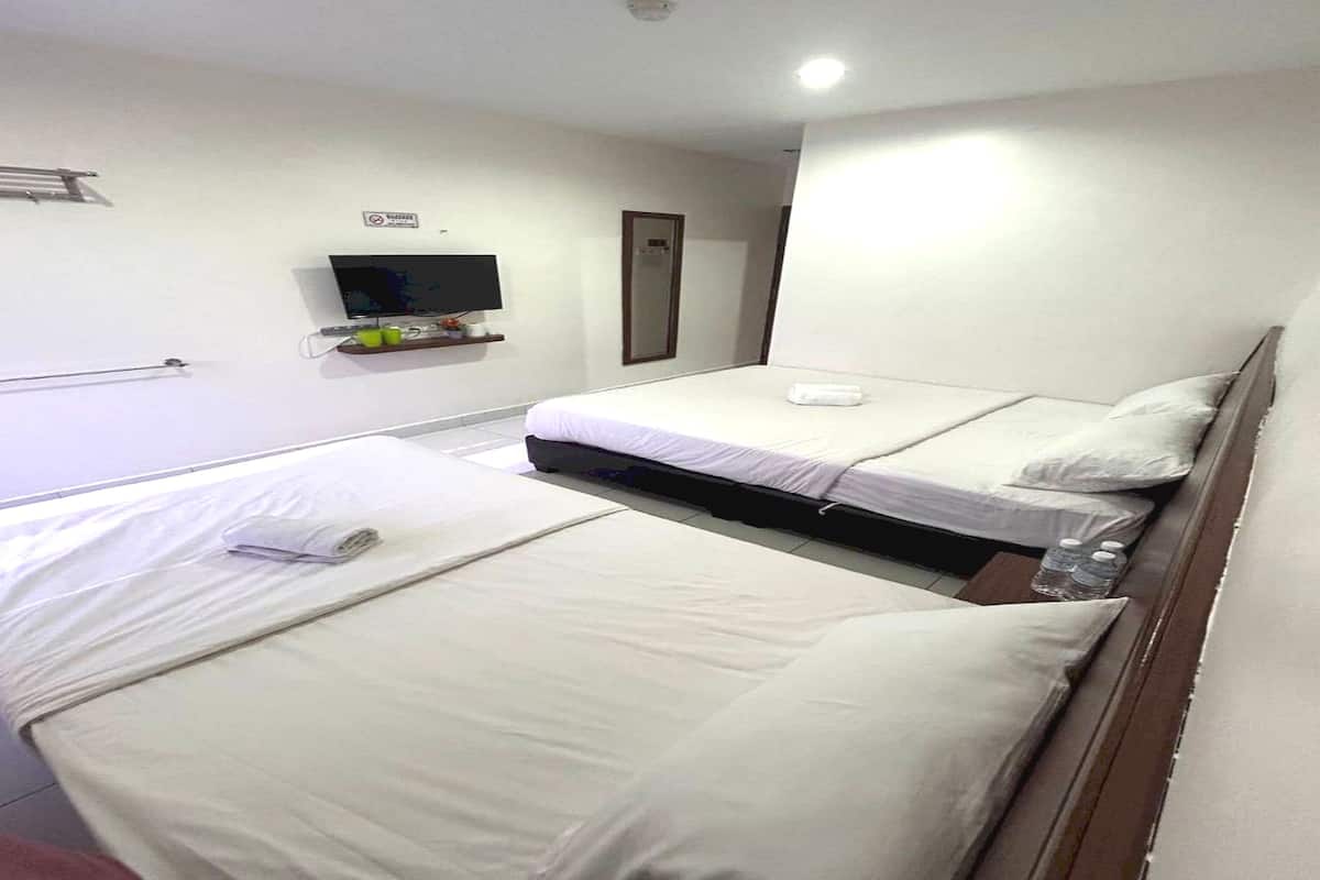Espace de travail pour ordinateur portable, Wi-Fi gratuit, draps fournis