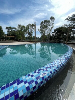 2 albercas al aire libre y camas balinesas gratuitas 