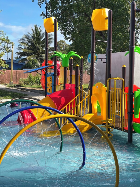 2 albercas al aire libre y camas balinesas gratuitas 