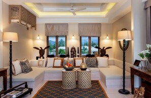 Devasom Sky Villa Two-Bedroom Pool Penthouse (Free roundtrip airport transfer) | Ropa de cama de alta calidad y minibar 