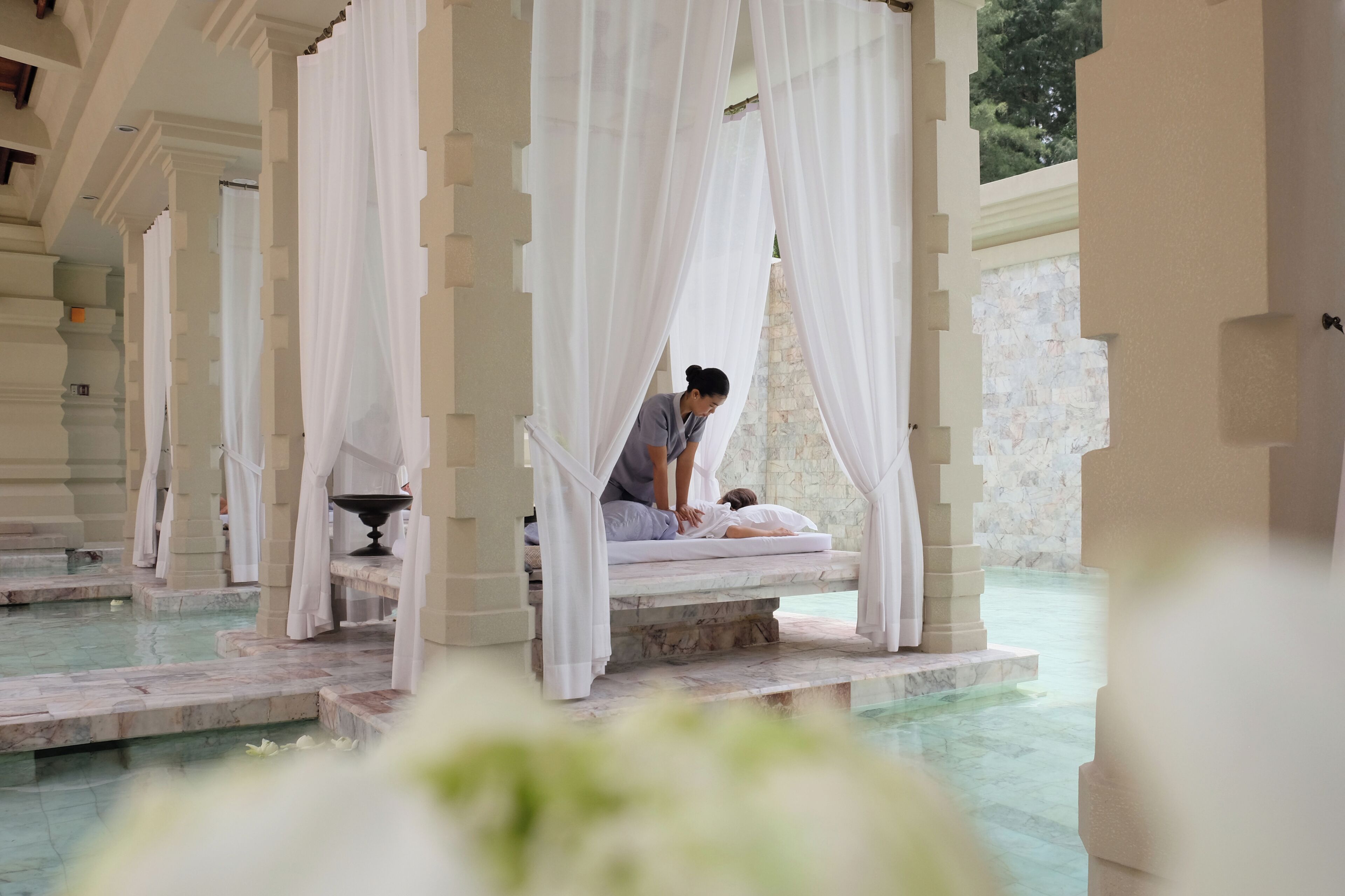 Salas de tratamiento para parejas, un sauna, baño turco