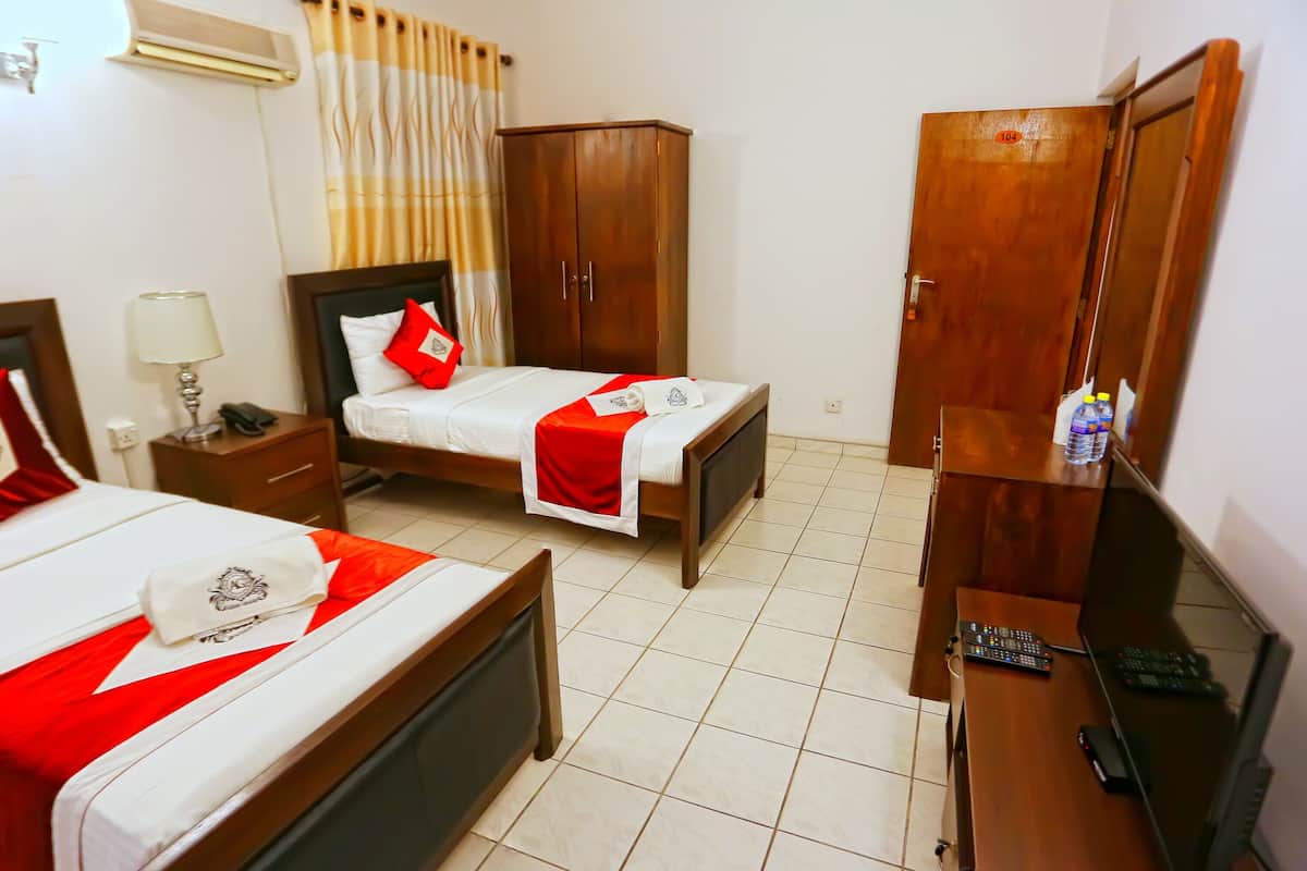 Deluxe-Doppel- oder -Zweibettzimmer, Nichtraucher | Bettwäsche aus ägyptischer Baumwolle, hochwertige Bettwaren, Zimmersafe