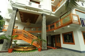 Courtyard - RB Palace (Neyyattinkara)