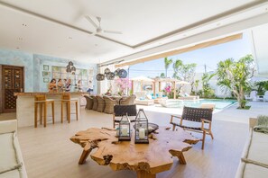 Exclusive-Villa, 4 Schlafzimmer, Nichtraucher | Wohnbereich