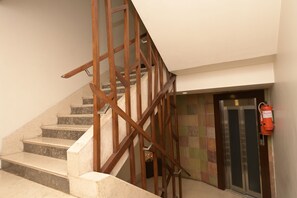 Handrails in stairways