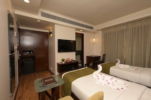 1 bedroom, minibar, in-room safe, desk