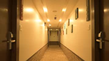 Premium Double or Twin Room, 1 Large Single Bed, Accessible, Non Smoking | 1 bedroom, minibar, in-room safe, desk