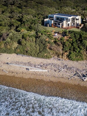 Front of property - Amaré Beachside Luxury (Turners Beach)