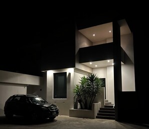 บริเวณภายนอก