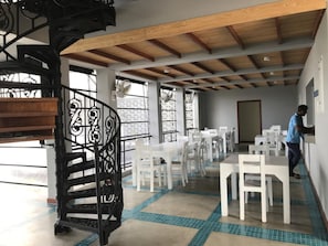 Cafe