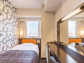 Single Room, Non Smoking | Down comforters, desk, soundproofing, free WiFi