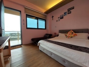 Comfort Double Room (2F) - Dosun B&B (New Taipei City)