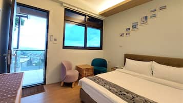 Quarto casal standard (2F) | Quartos à prova de som, Wi-Fi de cortesia, roupa de cama