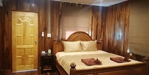 Bungalow Standard | Chambres insonorisées, lits pliants/supplémentaires, Wi-Fi gratuit