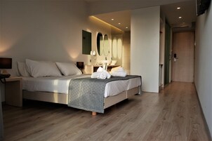 In-room safe, desk, free WiFi, bed sheets