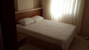 書桌、免費無線上網