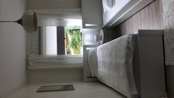 Exclusive-Apartment, Mehrere Betten, Nichtraucher | Kostenloses WLAN, Bettwäsche