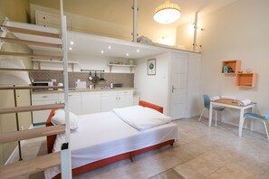 City Apartment, 3 Bedrooms
