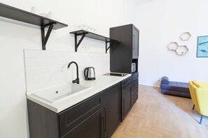 City-Stadtwohnung, 2 Schlafzimmer | Eigene Küche