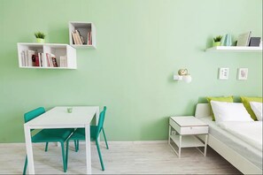 Kaupunkihuoneisto, 3 makuuhuonetta | 3 makuuhuonetta, työpöytä, silitysrauta/-lauta, ilmainen Wi-Fi