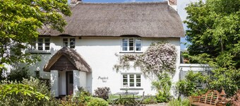 ムーランド ビュー コテージ