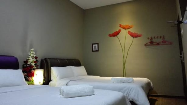 Quarto família, sem janelas