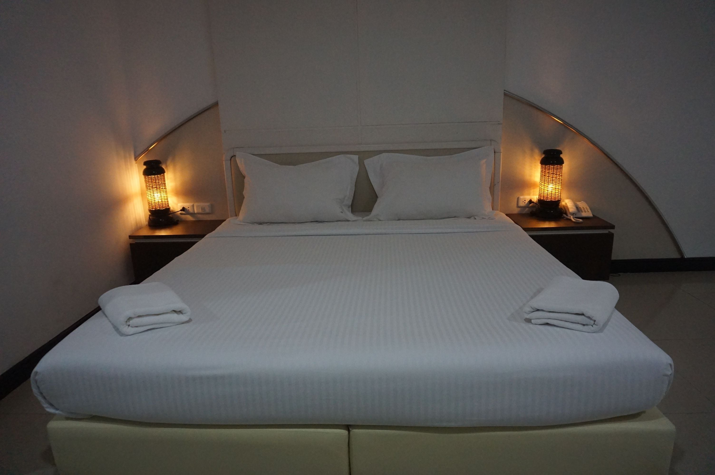 superior double room | minibar, desk, blackout curtains, free wifi