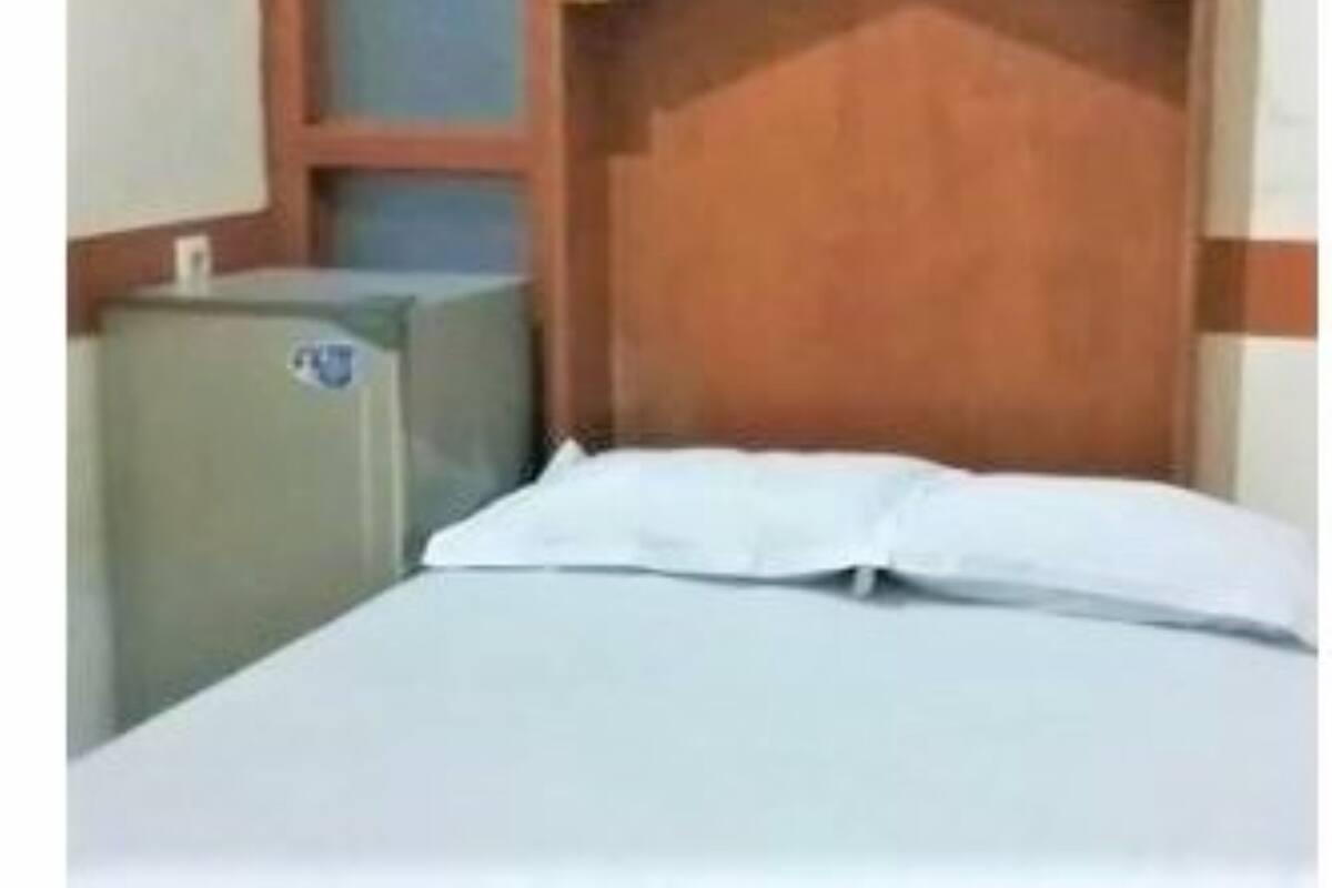 Standard Room | Desk, laptop workspace, WiFi (free)