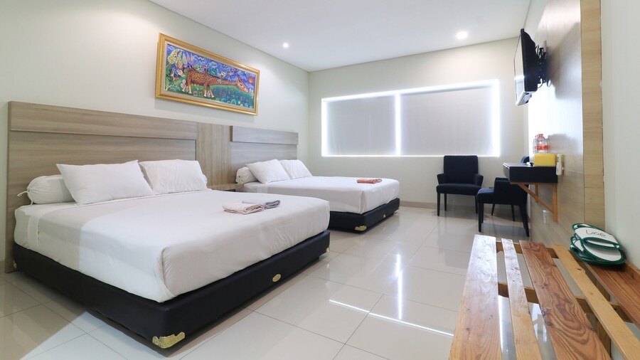 Locus Rooms