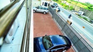 Free self-parking