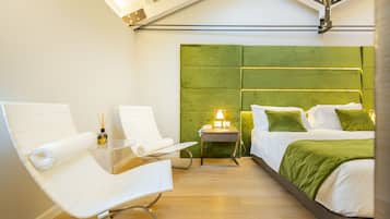 Superior Double Room, 1 Bedroom, Non Smoking, Private Bathroom | 1 bedroom, premium bedding, down comforters, pillowtop beds