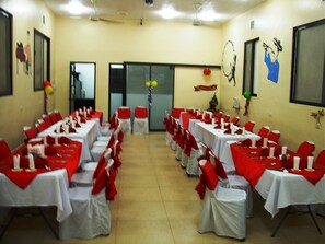 Banquet hall - Western Highway Lodge (Marabut)